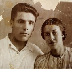 Şamil Alâdin ve Fatma Ametova. Leylâ Alâdinovanıñ arhivinden