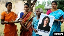 Індія: як уболівають за Камалу Гарріс на батьківщині її матері
