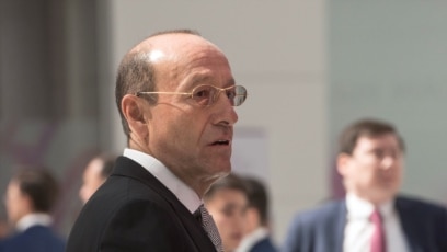 Порно трубка: орыстар ұятсыз сөздермен айналысады