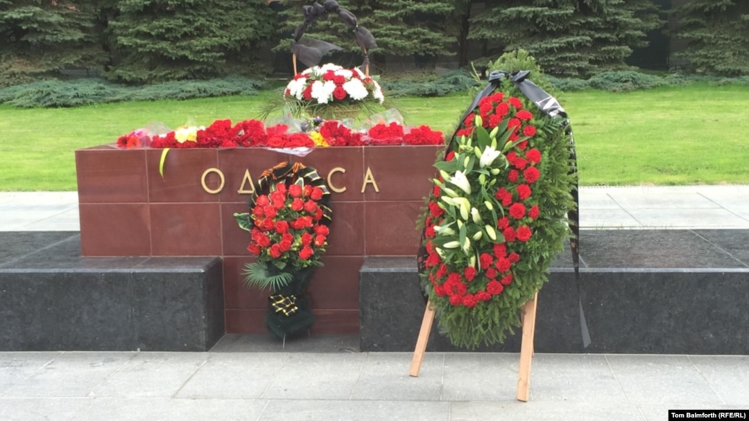 Although the Odesa monument at Moscow's memorial to the Soviet Union's 12 'Hero Cities" of World War II is festooned with flowers ahead of anniversary celebrations, no floral tribute has been laid at the monument to Kyiv, the other Ukrainian city on the list. 
