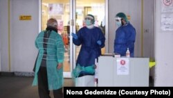 Într-un spital din Reggio Emilia, Italia