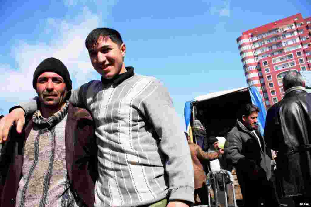 Bakının Yaşıl bazarından lövhələr #5