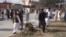 کسټم موږ ته ستونزې جوړوي: د کوټې سوداګر