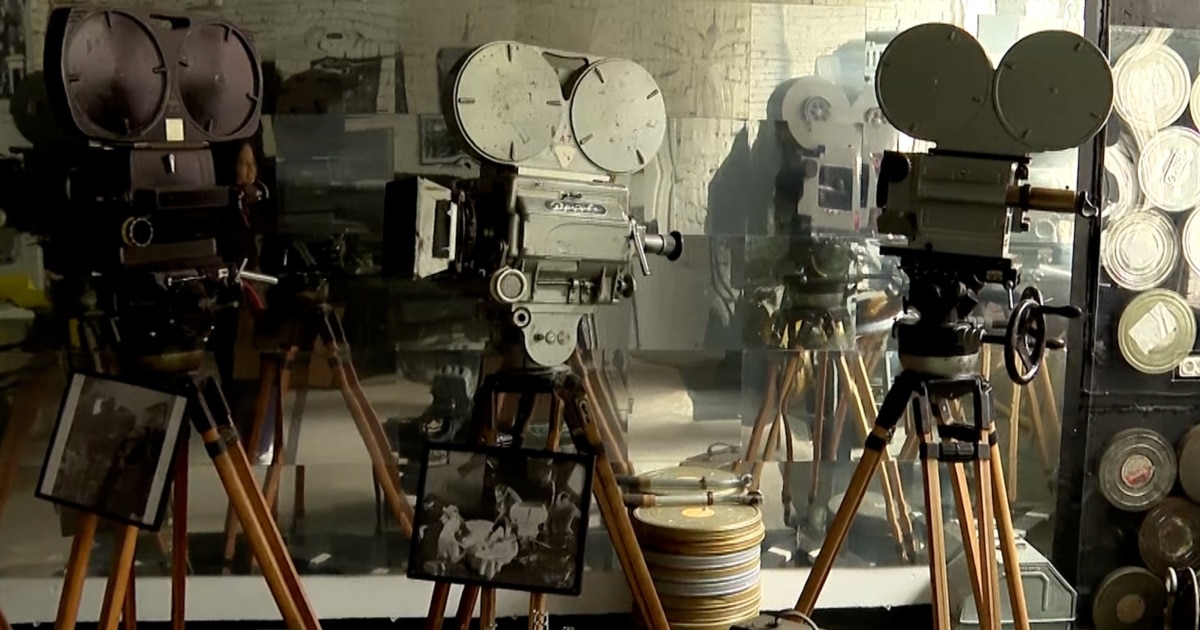 Ukrainian Film Figures Vow To Restore Massive Costume Collection