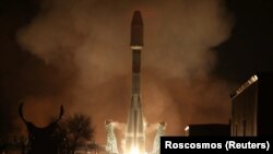 "Союз-2" кемеси менен OneWeb компаниясынын спутниктери, Байконур. 27-декабрь, 202-жыл.
