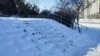 Закрытые школы и транспортный коллапс: как в Крыму борются со снегом