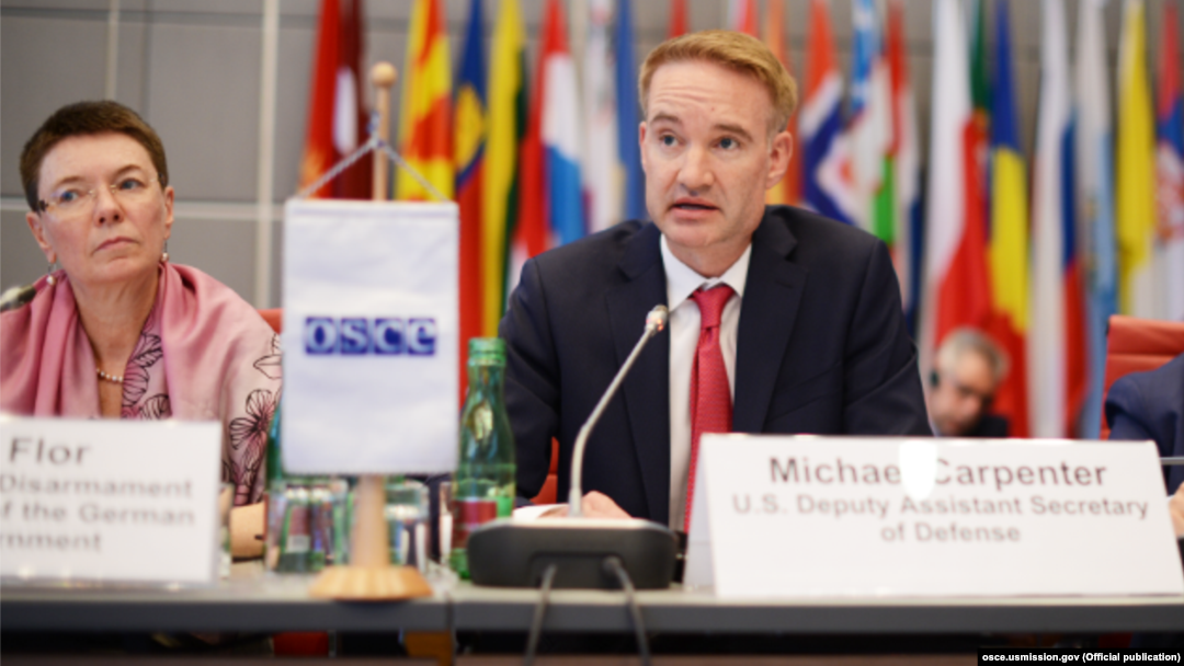 “If we start to go down that path of negotiating on the very core principles of the international order, then we end up in a world where might makes right and missiles and tanks and troops decide whether a country gets to choose its own future,” Michael Carpenter told RFE/RL. 