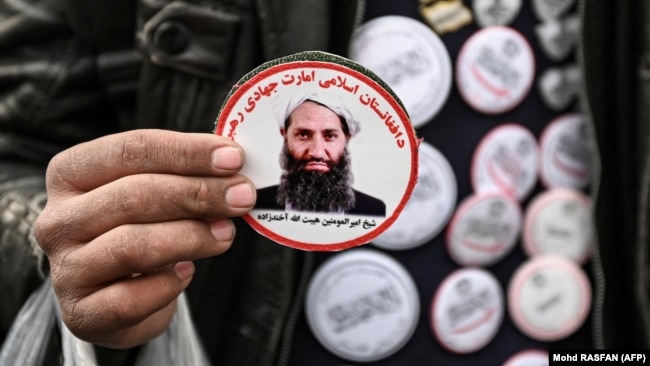 د طالبانو مشر ملا هبت‌الله اخندزاده ته منسوب عکس