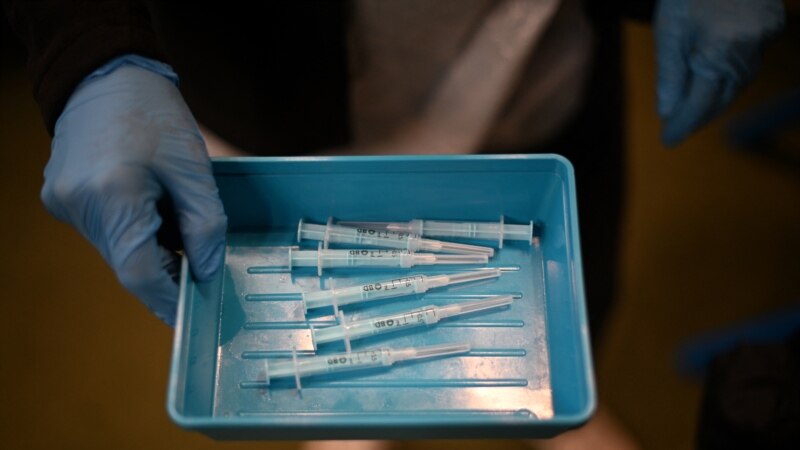 МЗ – 67% од заразените и 78% од починатите од ковид не биле вакцинирани