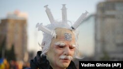 București, 21 decembrie 2021: protest împotriva măsurilor sanitare impuse pentru a limita răspândirea pandemiei de coronavirus.