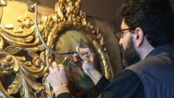Haik Azarian, pictorul care zugrăvește chipurile sfinților