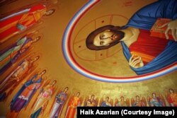 Detaliu de pictură din Biserica Sfântul Ioan Botezătorul din orașul Abovyan, Armenia, realizată de pictorii Haik Azarian și tatăl său, Abraham Azaryan.