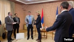 Nagorno-Karabakh - French presidential candidate Valerie Pecresse (center) visits the Center for Francophonie in Stepanakert, December 22, 2021.