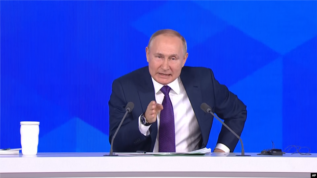 Президент Росії Володимир Путін під час підсумкової пресконференції. Москва, Росія. 23 грудня 2021 року
