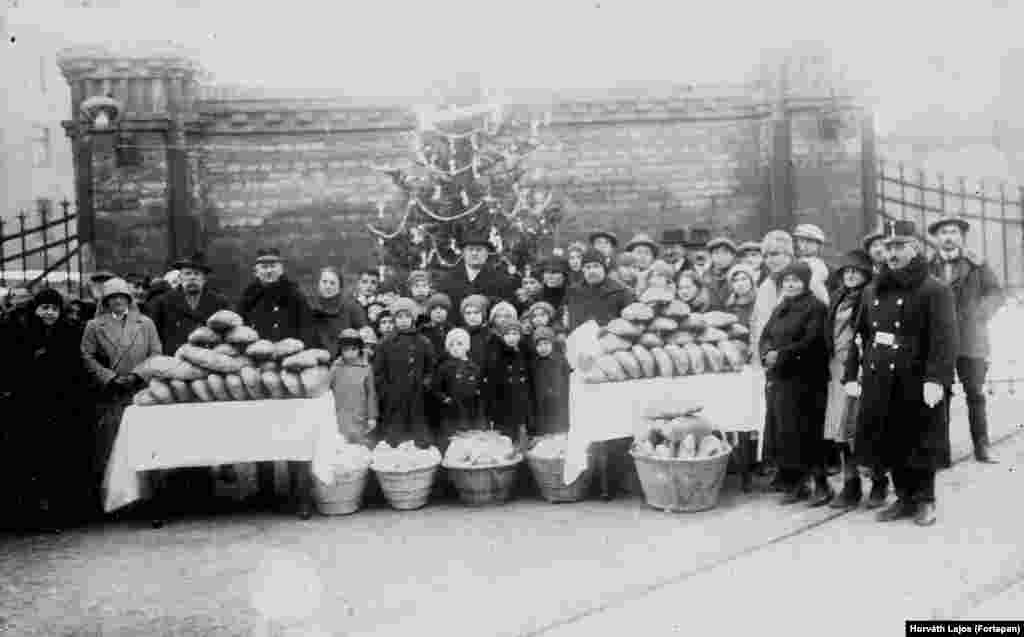Karácsonyi jótékonysági akció 1920-ból
