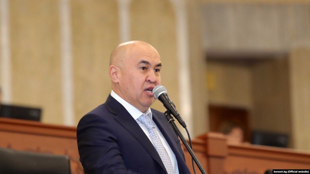 "Альянс" фракциясынан депутат Алтынбек Сулайманов. 