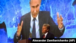 «Звичайно, президент Путін, готовий вести переговори», – сказав його речник