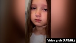 Pjesme petogodišnje djevojčice postale viralne, dok je njen djed branio Ukrajinu