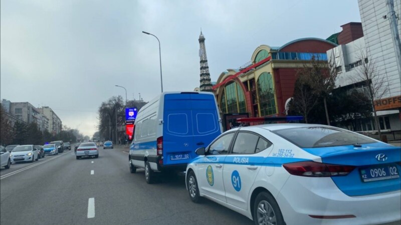 Полиция Диана Баймағамбетова мен Асхат Берсәлімовті ұстап, бірнеше сағаттан соң босатты 