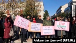  Protest ispred Skupštine zbog odbijanja rasprave o Predlogu antifašističkog zakona, Podgorica 16. decembar 2021.