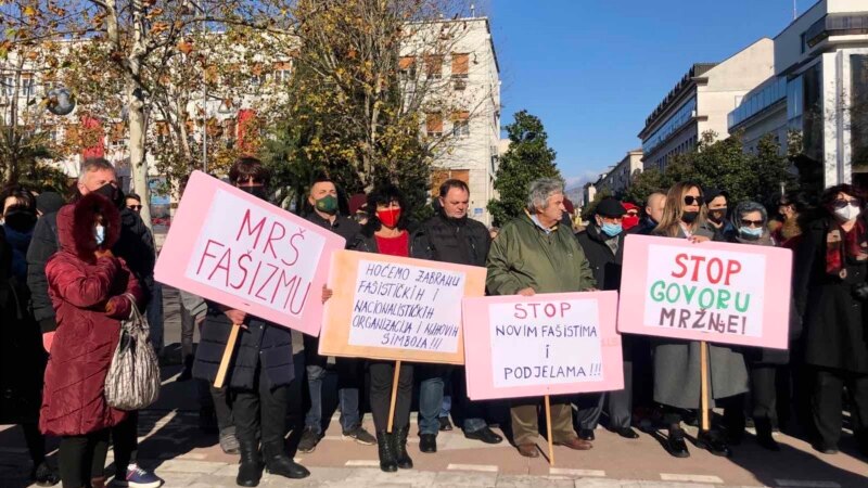 U Crnoj Gori protest zbog neusvajanja antifašističkog zakona 