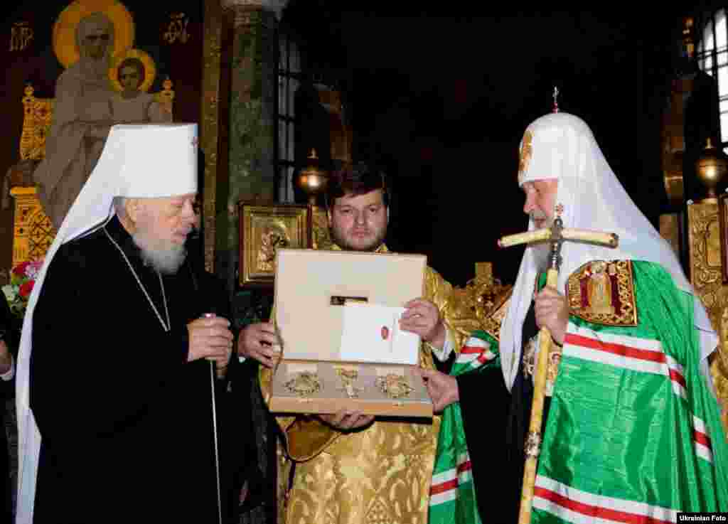 Митрополита УПЦ (МП) Володимира з 75-річчям особисто привітав Московський патріарх Кирило, Київ, 23 листопада.Photo by Andrii Mosienko for Ukrainian Photo