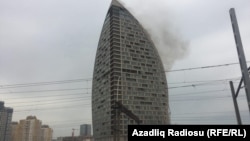 Пожар в недостроенном высотном здании в Баку. 28 апреля 2018 года