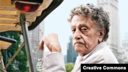 Kurt Vonnegut (1922 – 2007)