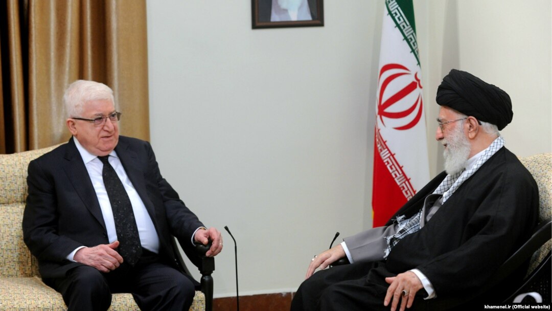 علی خامنه‌ای، رهبر جمهوری اسلامی، در تهران با فواد معصوم، رئیس جمهور عراق دیدار کرد.