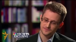 Snowden Says He Has No Relationship With The Russian Government
