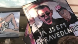 Тисячі пражан п’ятий тиждень поспіль вимагають відставки прем'єр-міністра Чехії – відео