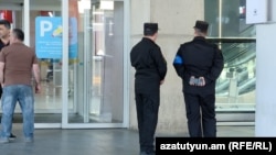Armenia - Military police officers are deployed at Yerevan's Zvartnots international airport, June 4, 2026.