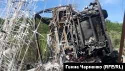 Вантажівка, спалена російським дроном на кільцевій дорозі Харкова. 21 травня