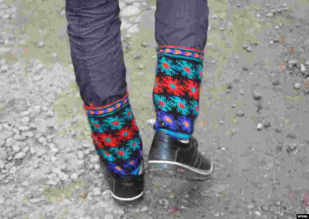 Мӯди нав: Ҷӯроби бадахшӣ #16