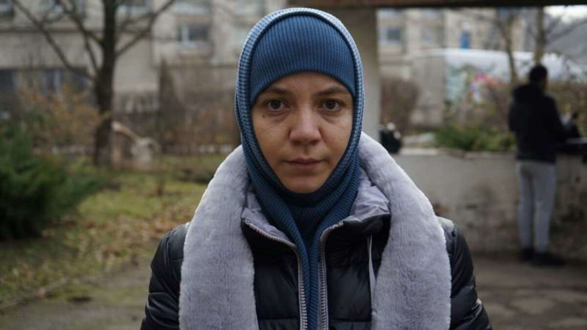 Суд в окупованому Криму виніс вирок дружині фігуранта «справи Хізб-ут Тахрір», яка вийшла на одиночний пікет