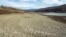 Сильно обмелевшее Загорское водохранилище в Крыму, декабрь 2020 года
