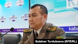 Кубатбек Жээнбаев.