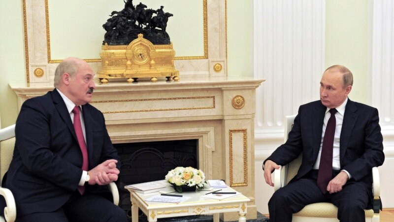 Putin və Lukaşenka ölkələrinin birləşməsini müzakirə etməyiblər?