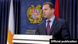 Armenia - Defense Minister Davit Tonoyan speaks at a news conference in Yerevan, February 12, 2019.