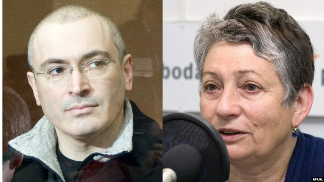 Михаил Ходорковский и Людмила Улицкая, лауреаты премии журнала "Знамя".