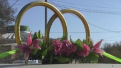 11.11.11: Бишкекте 40тан ашык түгөй баш кошту