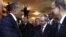 Presidenti amerikan, Barack Obama, dhe ai kuban, Raul Castro.
