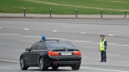 Машина со спецсигналами