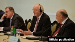 Armenia - Adolf Birkhofer (C) speaks at a meeting of the Nuclear Energy Safety Council, Yerevan, 27Oct2015.