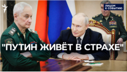 Тасует колоду