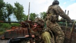 Військові 93-ї окремої механізованої бригади «Холодний Яр» ЗСУ їдуть на бойове завдання поблизу прифронтового міста Дружківка на Донеччині, 4 липня 2026 року 