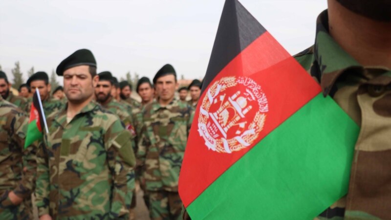 دفاع وزیر: افغان ځواکونه د مخالفانو ځپلو ته پیاوړې اراده لري