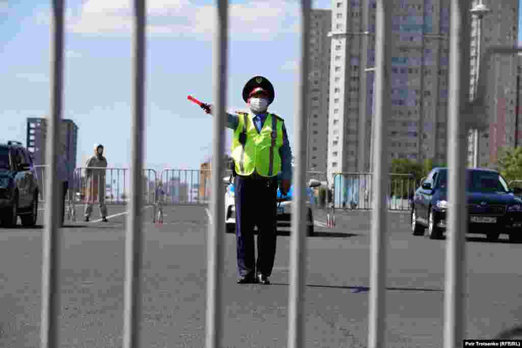 Police at the site of a planned protest near Independence Square in Nur-Sultan.