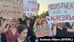 Mii de femei au ieșit în stradă în iunie 2025 pe fondul valului de indignare provocat de două crime: două femicide ale căror victime au fost două tinere, amândouă fiind ucise în fața propriilor copii. 