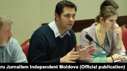 Ghenadie Brega la un curs de instruire în jurnalism civic organizat de Centrul pentru Jurnalism Independent Moldova
